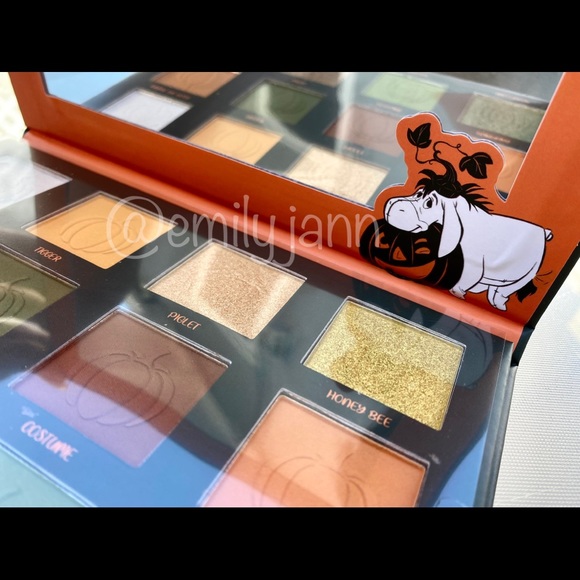 Disney 🎃Eyeshadow Palettes - Picture 9 of 12